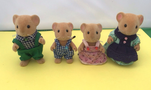 Vintage sylvanian families - sylvanian,