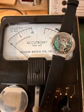bulova accutron 214 Revisione