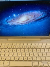 Apple MacBook A1181 2.10GHZ