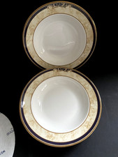 4 ciotole Wedgwood Cornucopia. diametro 20 cm (8")
