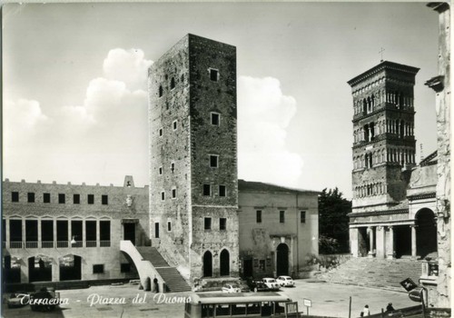 Terracina latina piazza del - terracina,