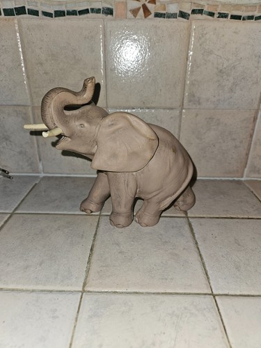 Elefante cacciapuoti firmato - cacciapuoti,
