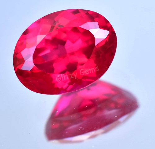 Rubino rosso sangue naturale