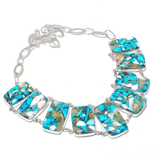 Collana con pietre preziose