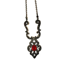 Elegante collana vintage in