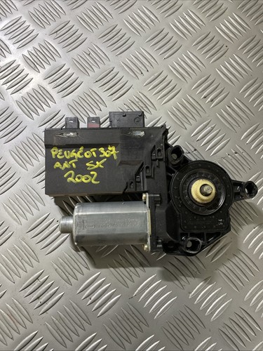 Motorino alzavetro anteriore