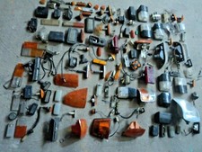 M2428 XX - MEGA STOCK FRECCE FANALINI LUCITARGA PLAFONIERE ALFA FIAT CITROEN ECC