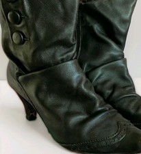 Rari stivaletti in pelle