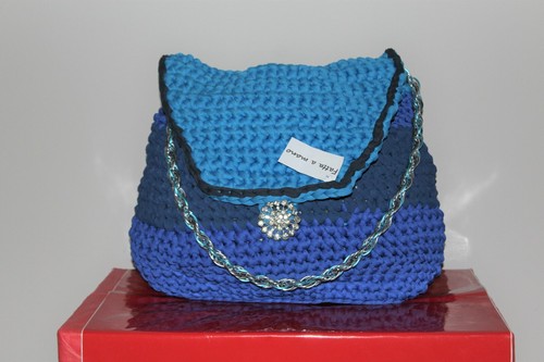 Borsa donna realizzata - , mano