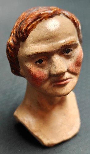 Antica scultura terracotta - in,