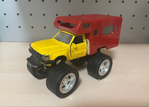 Yonezawa diapet toyota hilux - toyota,