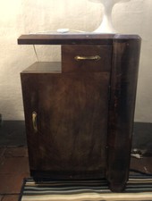comodino in legno in legno