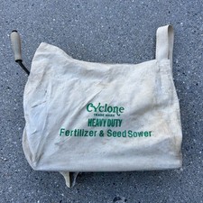 CONCIME E SEMINATRICE VINTAGE