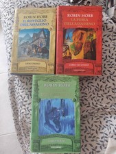 Trilogia Dell'uomo Ambrato Robin Hobb Fanucci Fantasy