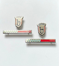 Set (4) Stemmi Bertone / Torino Fiat 850 / Maserati / Alfa Romeo smaltati