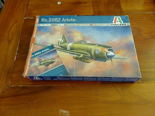 Italer reggiane 2002 48 - italer, 1/48