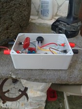 Elevatore di tensione per arpa protezione alveari da calabroni asiatici