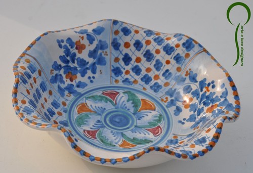 Centrotavola ceramica di - in,