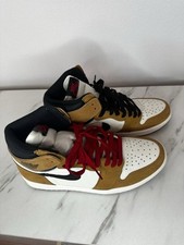 Taglia 9,5 - Jordan 1 Retro