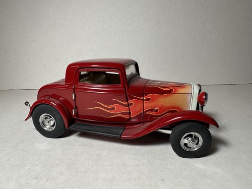 Franklin mint 1932 ford - mint,