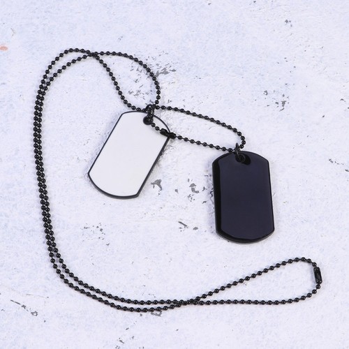 Collana con ciondolo lega - in,