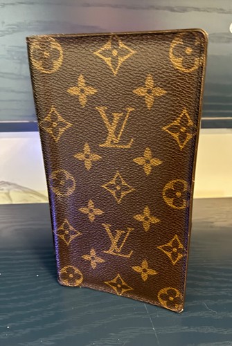 Louis vuitton porte - vuitton, porte-valeurs
