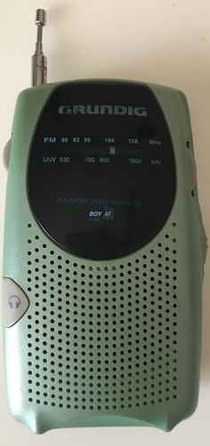 Vintage grundig boy radio - vintage,