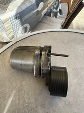 Tenditore cinghia servizi originale   per BMW  e 90 320d.  177cv del 2009