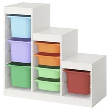 Scaletta Con Cassetti Colorati Di Ikea