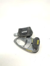 A pedals pedali corsa Road