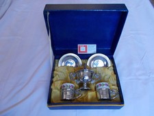 COMPLETO, SERVITO DI 2 TAZZINE