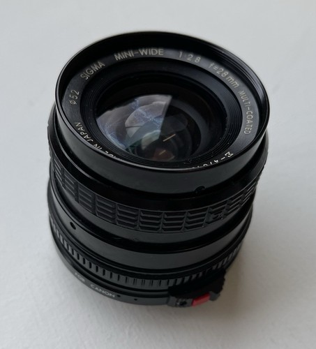 Sigma mini wide f - sigma, 28