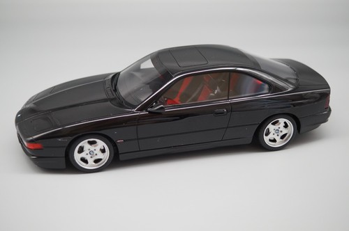 Bmw 850 csi - 1:18,