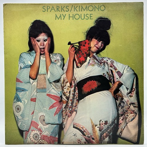 Sparks kimono house 33 - my,