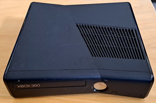 Console xbox 360s solo - 360s, ricambi