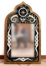 Specchio d'arredo artigianale con mosaico in vetro e marmo