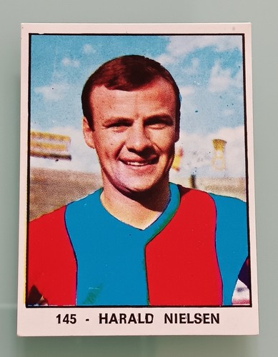 Harald nielsen figurine - nielsen,