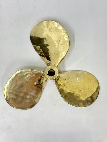 Antico ventilatore elica - ad,