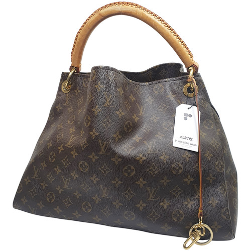 Tariff free authentic louis - free,