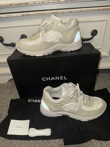 Chanel logo sneaker white - chanel, cc