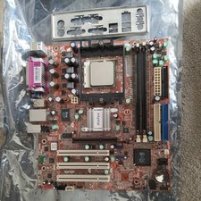 Winfast 760M02-GX-6LS socket 754 scheda madre (CPU AMD e piastra IO) retro PC