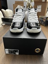 Taglia 11 Uomo - Air Jordan 11