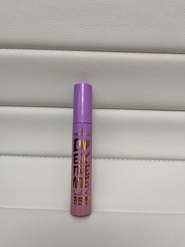 Essence black love - black,