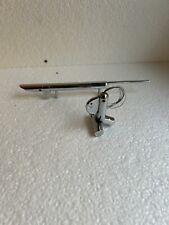 DUE OGGETTI STILIZZATI  DESIGN