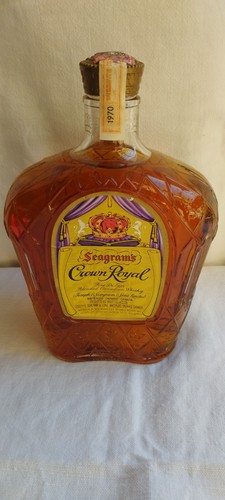 Seagram crown royal whisky - seagram's,