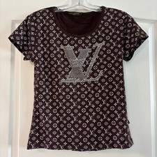 Louis Vuitton L Tee Logo