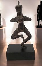 Statua scultura antica stile