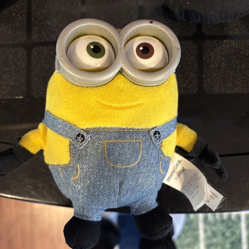 Minion plush - minion,