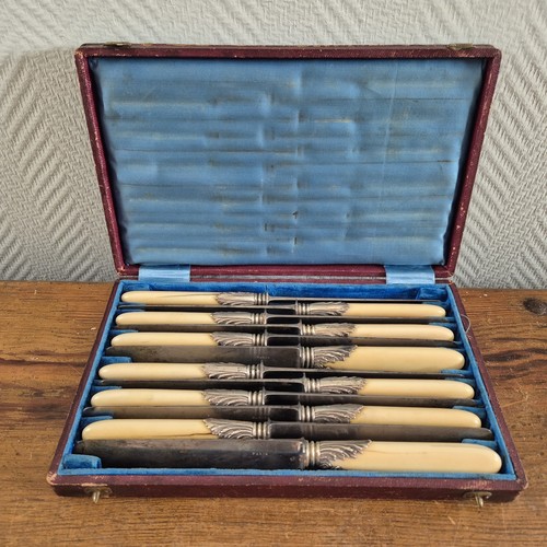 Antico set coltelli in - 12,
