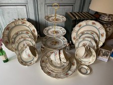 Grindley Delphine grande set